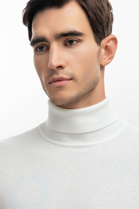 Водолазка из хлопка и кашемира, цвет Молочный